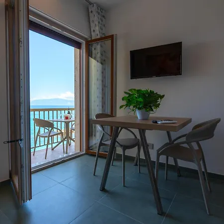 Casa Alexandr Azzurra