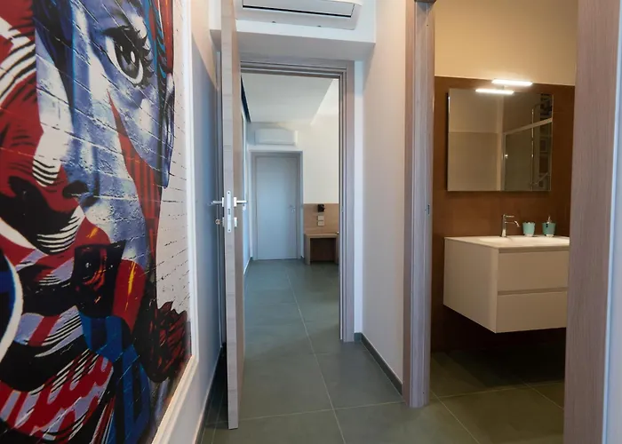 Alexandr Azzurra 公寓 皮佐